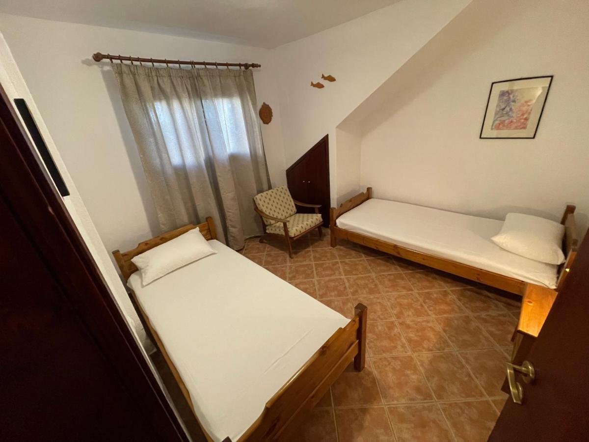 Galazia Akti Seaside Apartments Nikiti  Extérieur photo