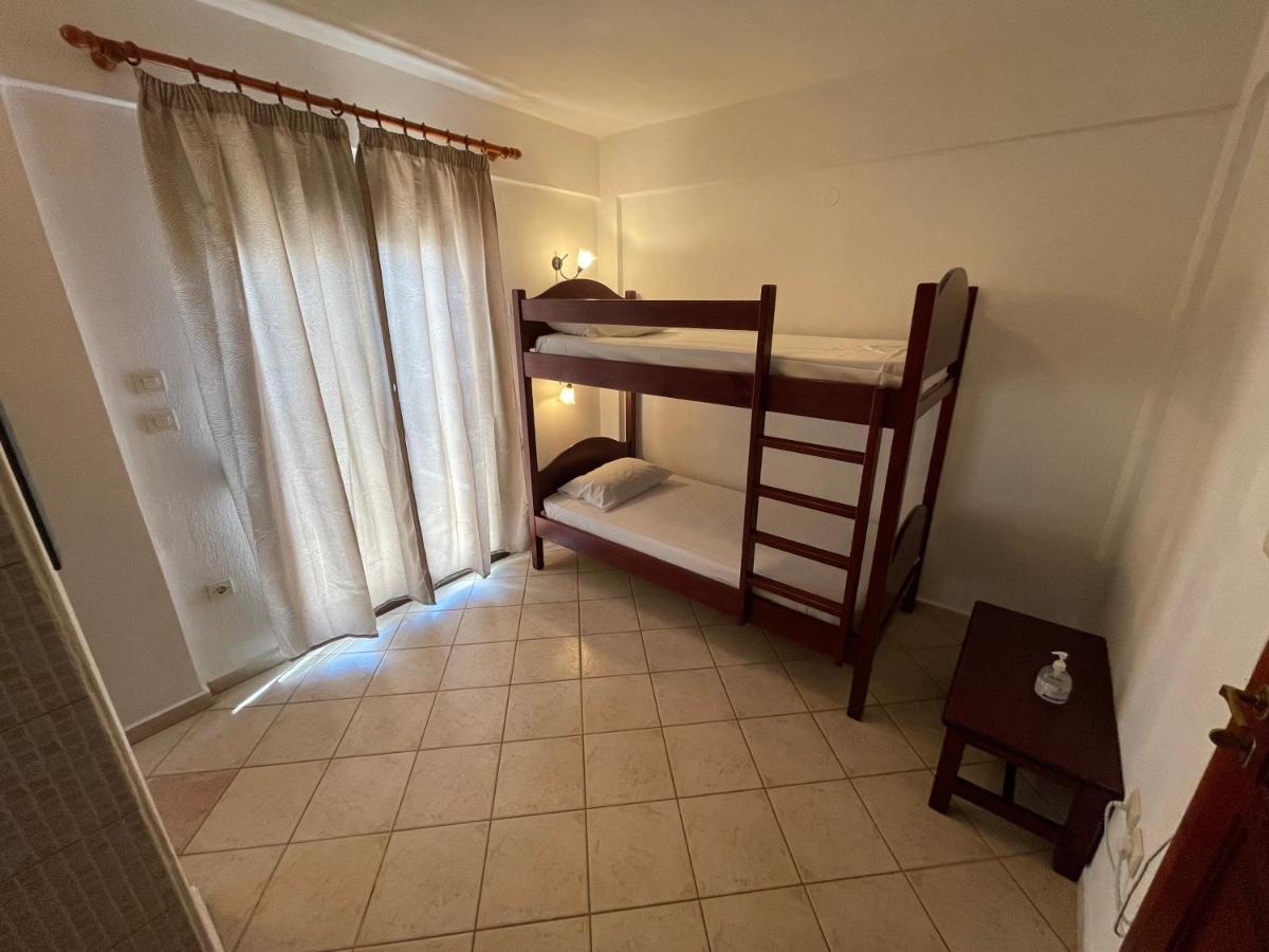 Galazia Akti Seaside Apartments Nikiti  Extérieur photo